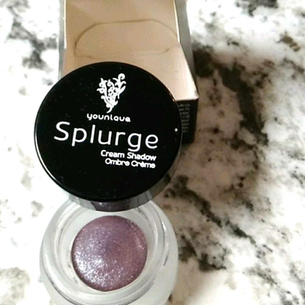 Creme eyeshadow